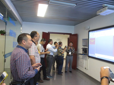 廣州市教育裝備中心考察團蒞臨公司調研，共探教育軟件創新發展